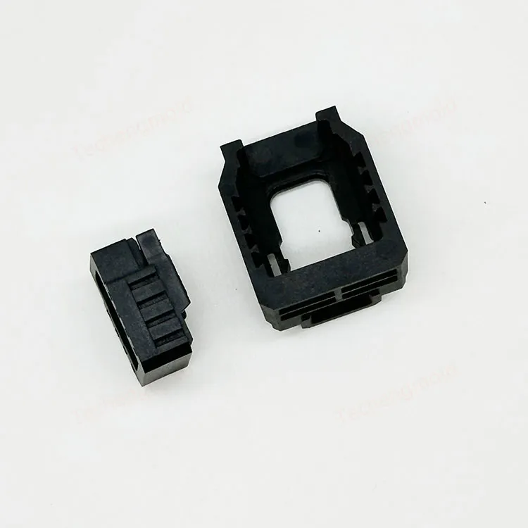 特诚科技PA66精密注塑件实拍 3